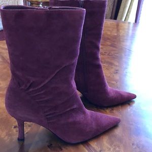Bandolino wine colored suede boot